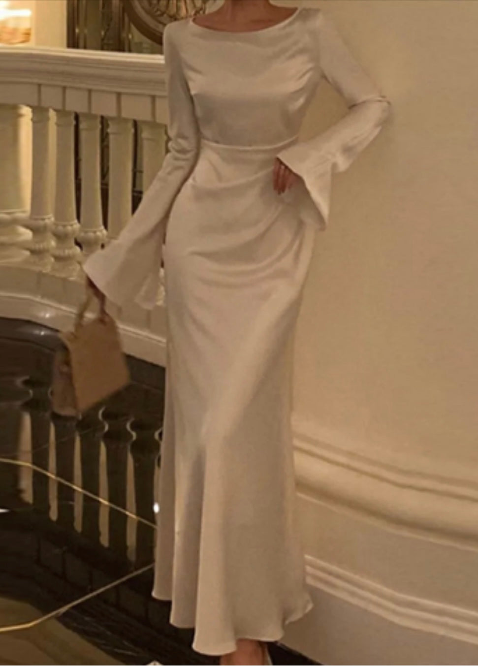 VESTIDO DE SATÉN DE SEDA