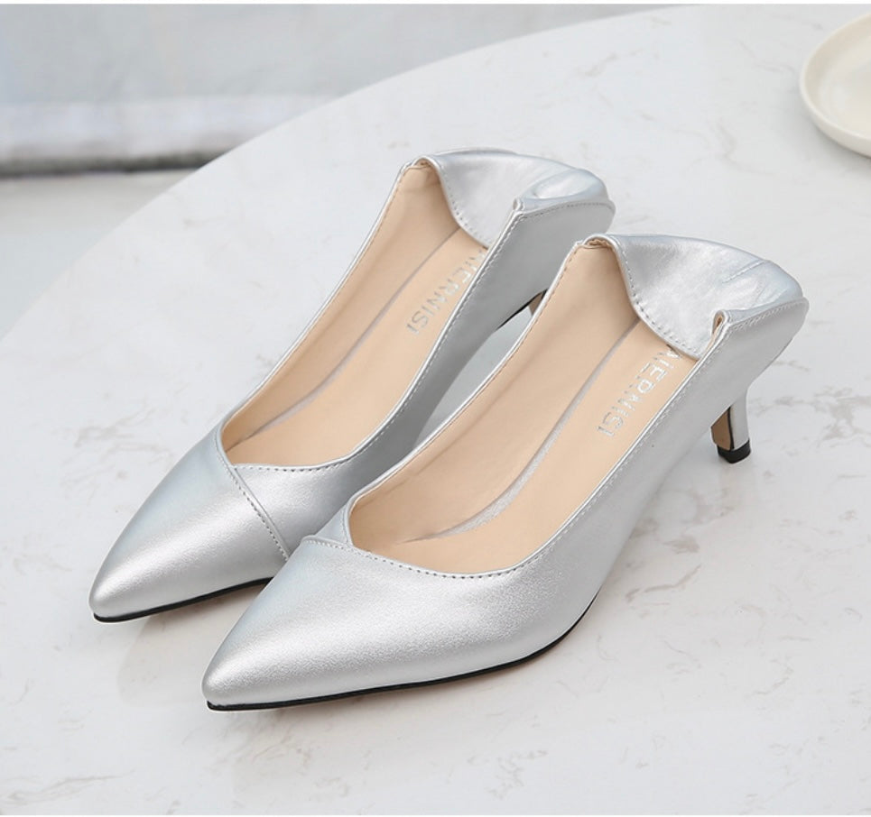 TACONES DE AGUJA