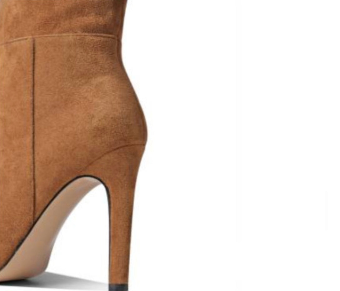 BOTAS DE TACÓN