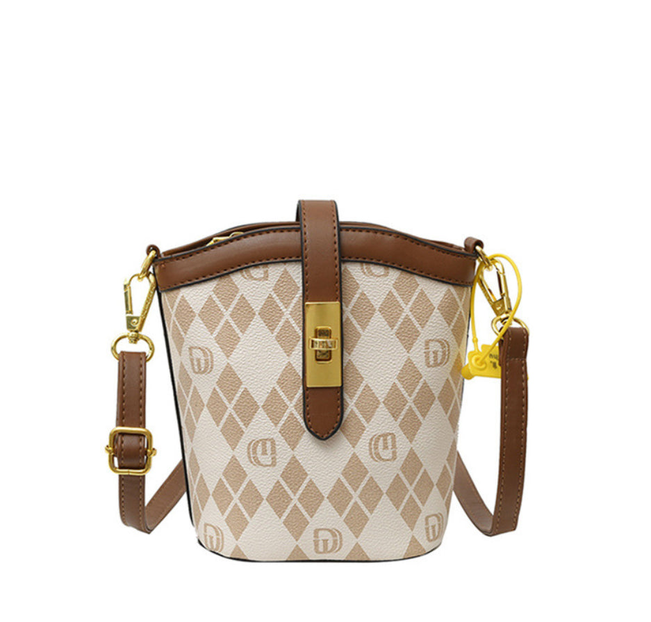 BOLSO TRENDY DE ESTAMPADOS MIX