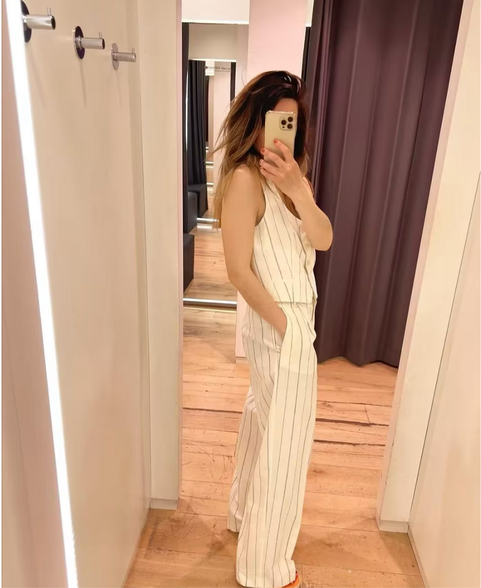 TRAJE OVERSIZE DE RAYA DIPLOMÁTICA