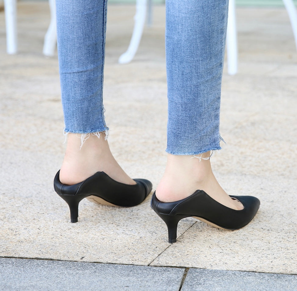 TACONES DE AGUJA