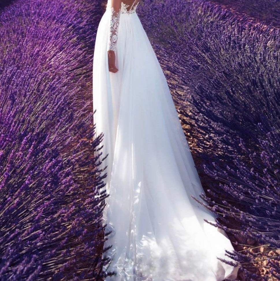 VESTIDO DE ENCAJE TRANSPARENTE DE MANGA LARGA