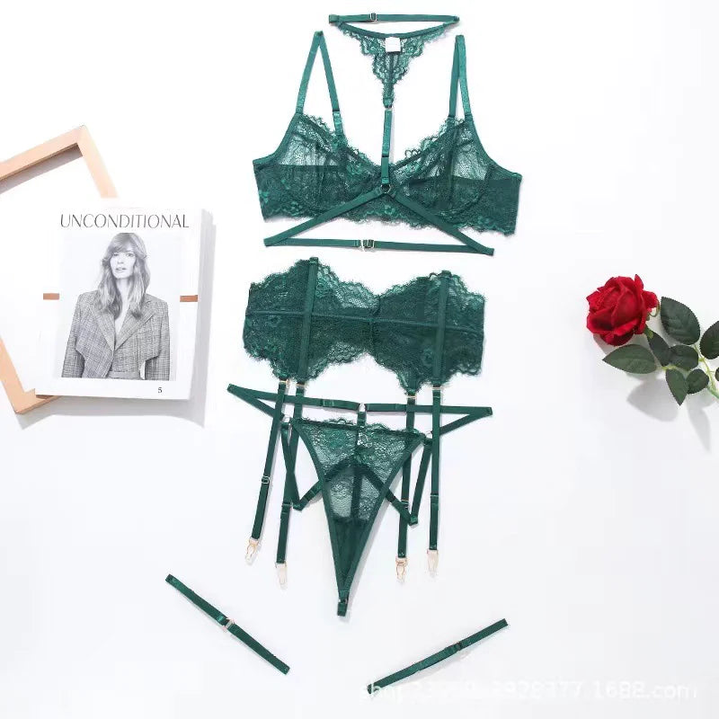 CONJUNTO DE LENCERÍA CON LIGA Y CUELLO HALTER
