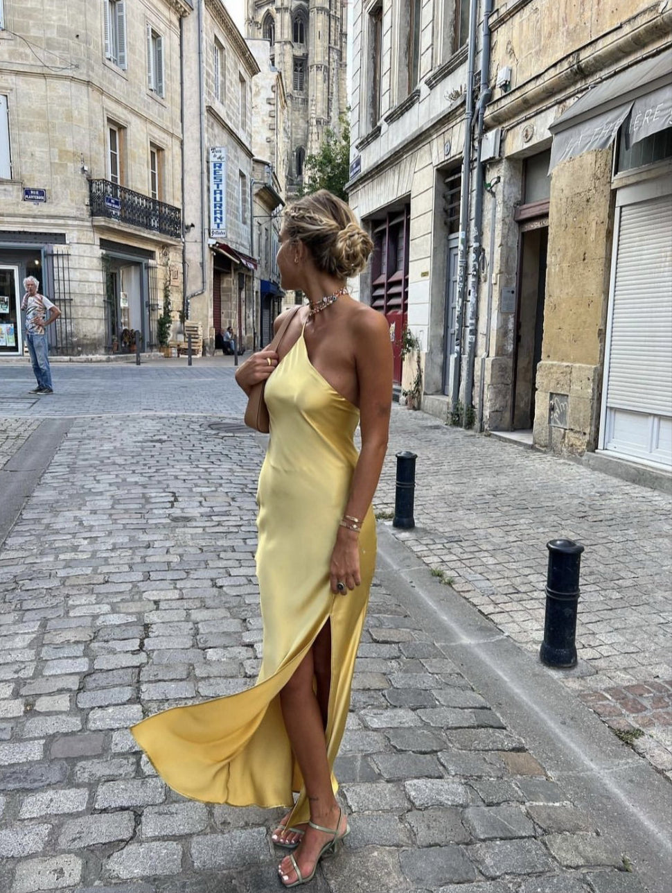 VESTIDO DE SATÉN