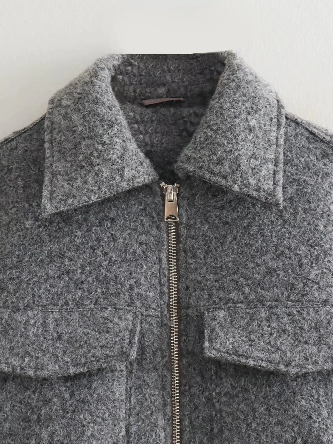 CHAQUETA CORTA DE TWEED CON CREMALLERA